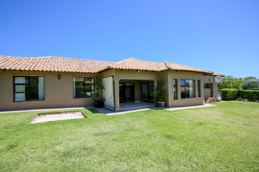 3 Bedroom Property for Sale in The Hill Western Cape